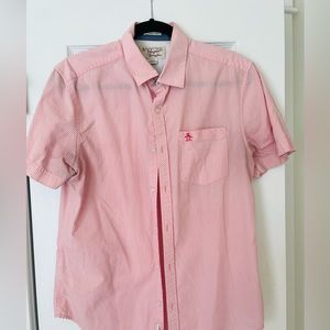 Men’s pink plaid Original Penguin casual shortsleeved button down.